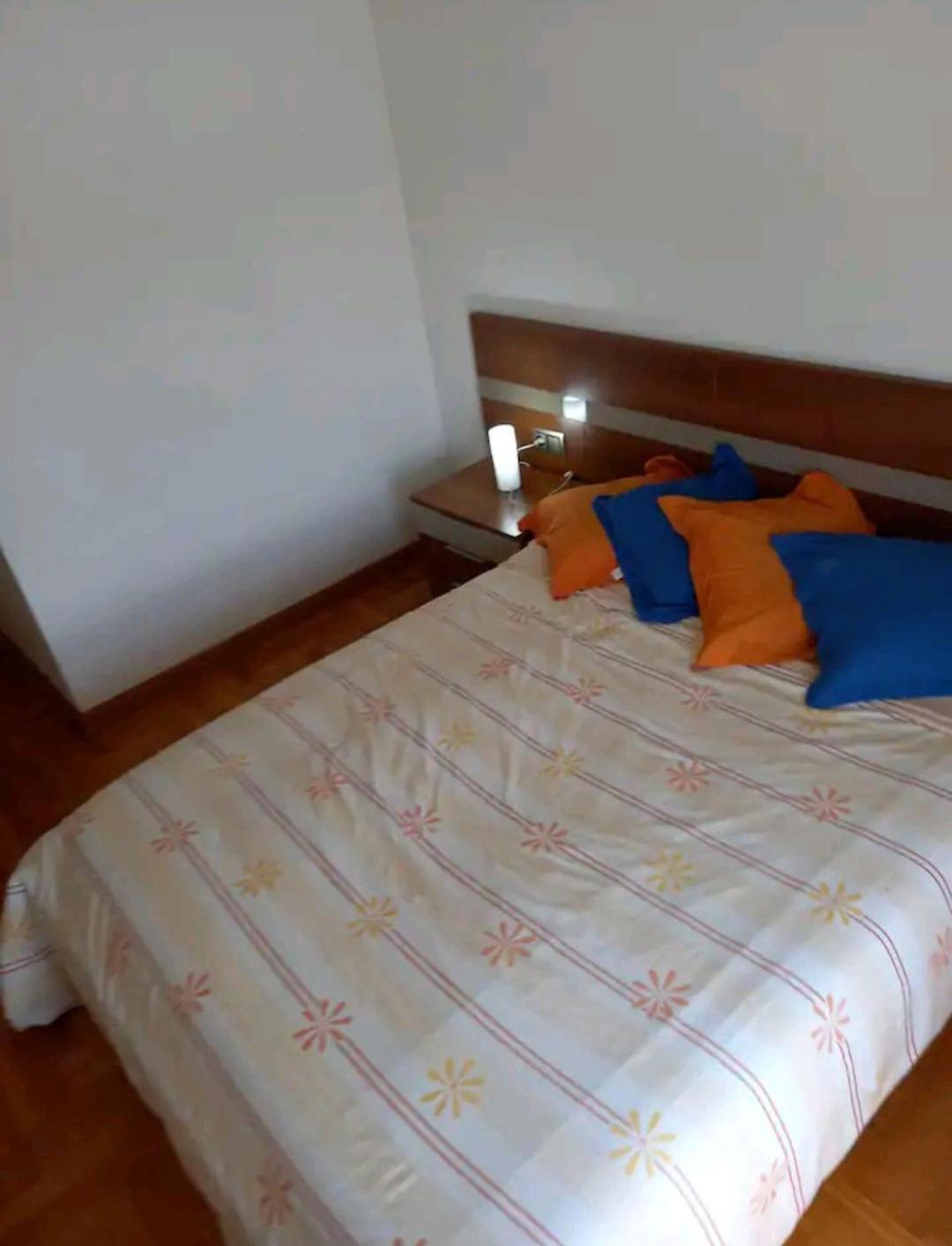 Habitacion Renfe Pamplona Eksteriør billede