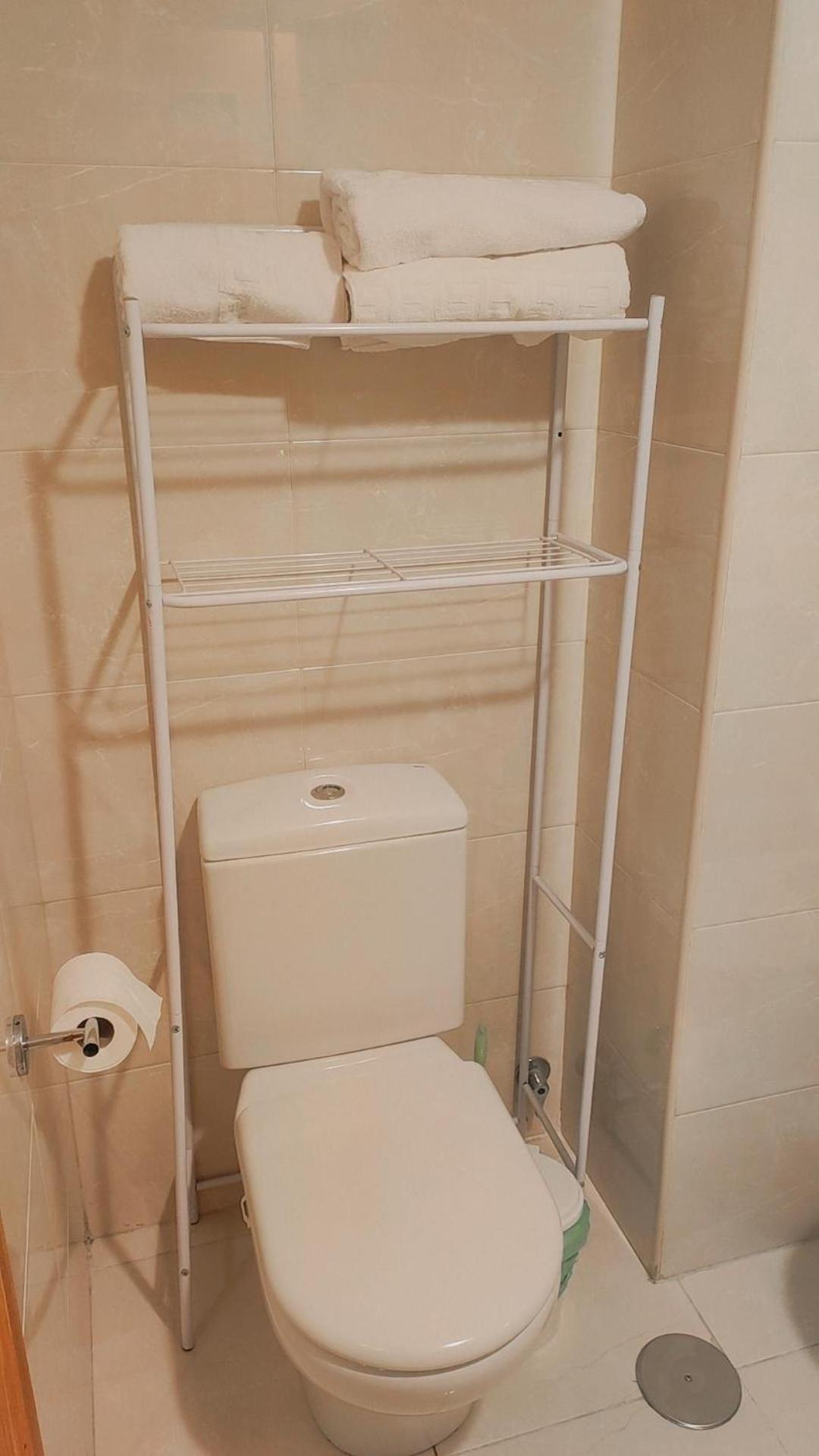 Habitacion Renfe Pamplona Eksteriør billede