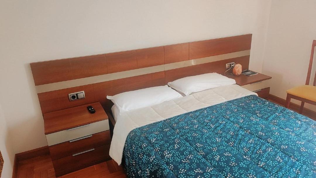 Habitacion Renfe Pamplona Eksteriør billede